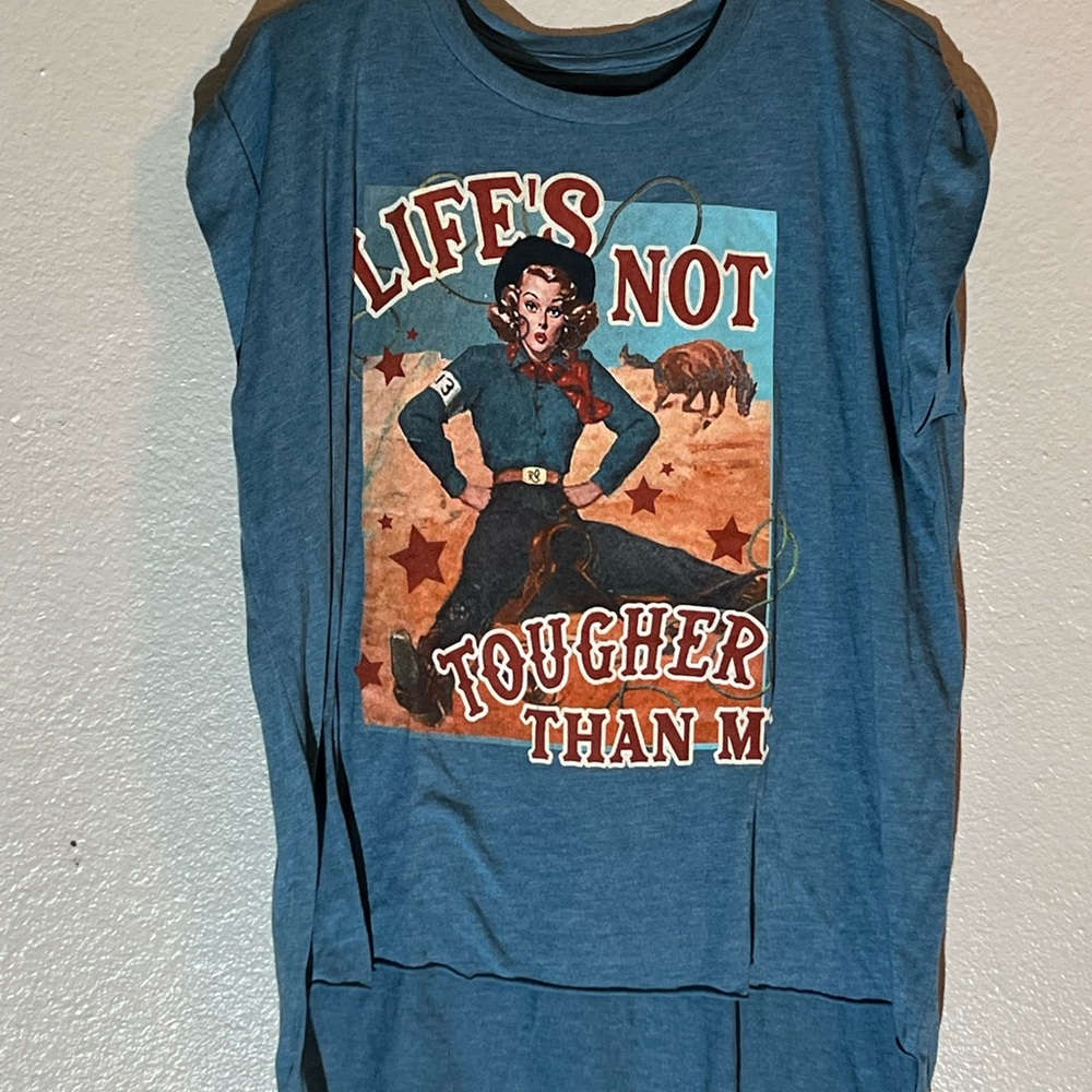 Women’s teal cowgirl print shirt